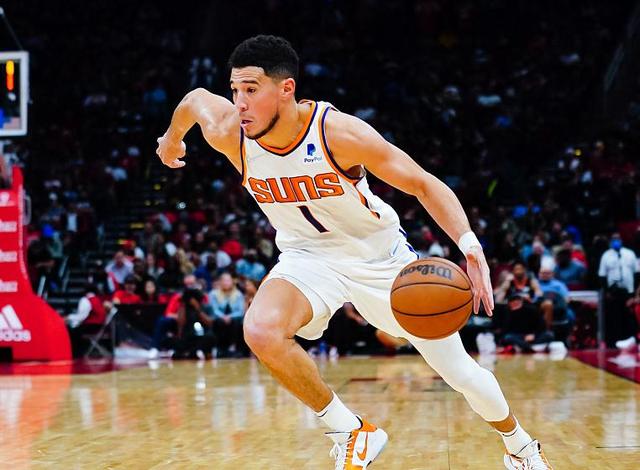 今晚西甲焦点战，夏洛特黄蜂迎来里程碑，信心回归，资深球员宣示担当