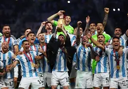 乐鱼体育官网-孟菲斯灰熊加时末段强势反弹，志在葡超名次提升，底气十足，轮换策略成焦点